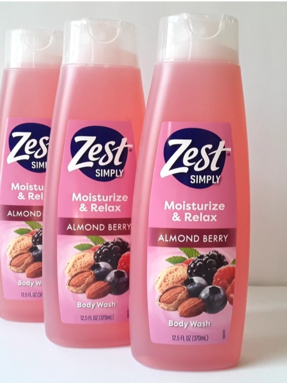zestt Almond Berry Moisturize & Relax Body Wash — Pink